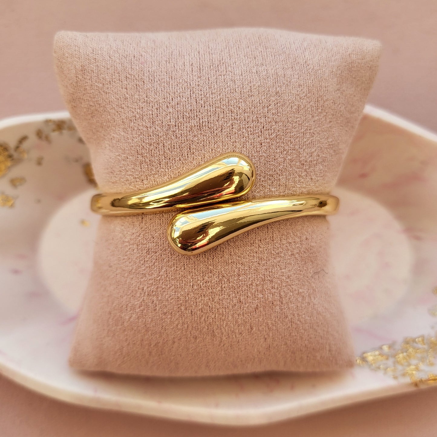 Teardrop Bracelet