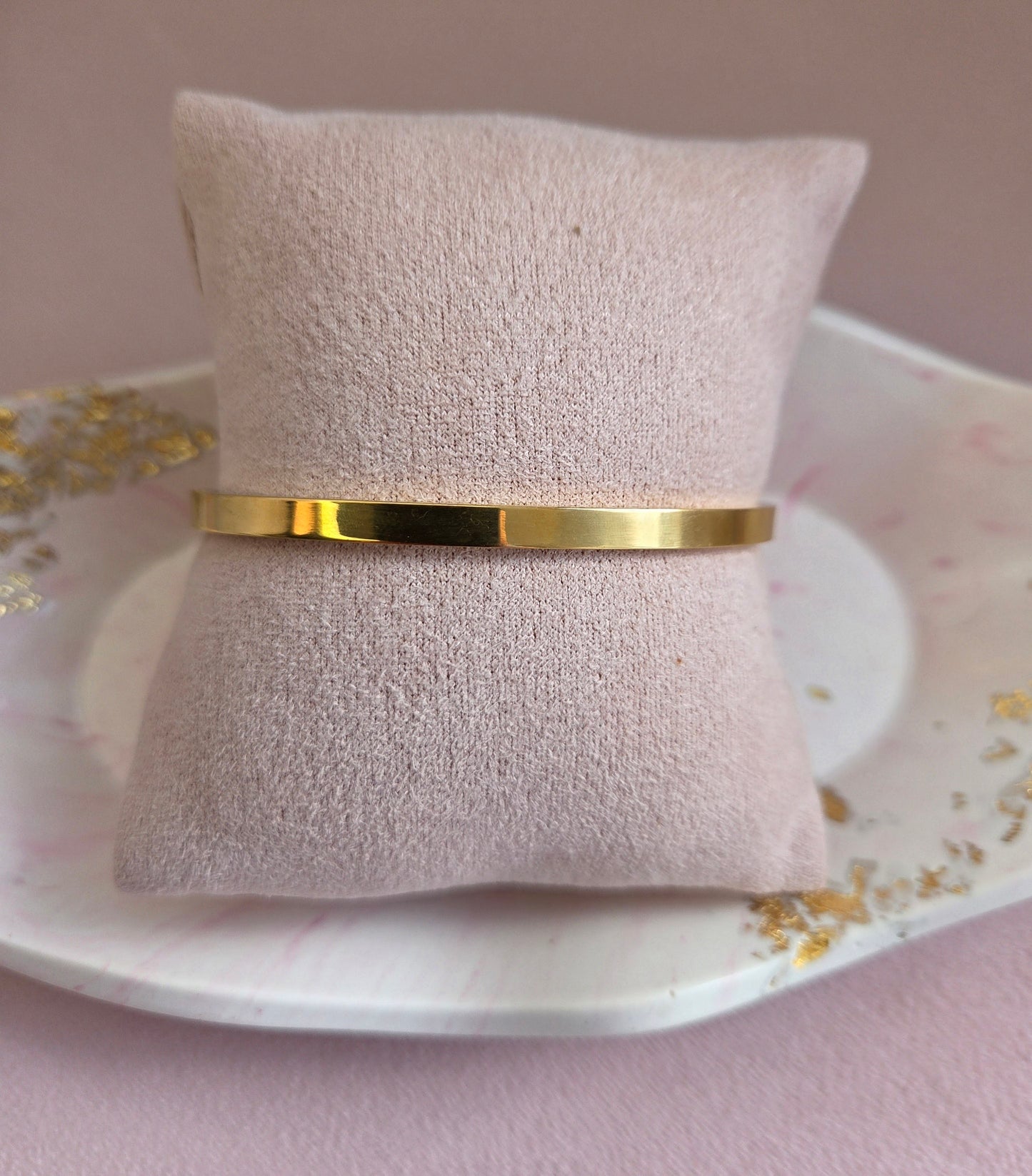 Classic Bangle
